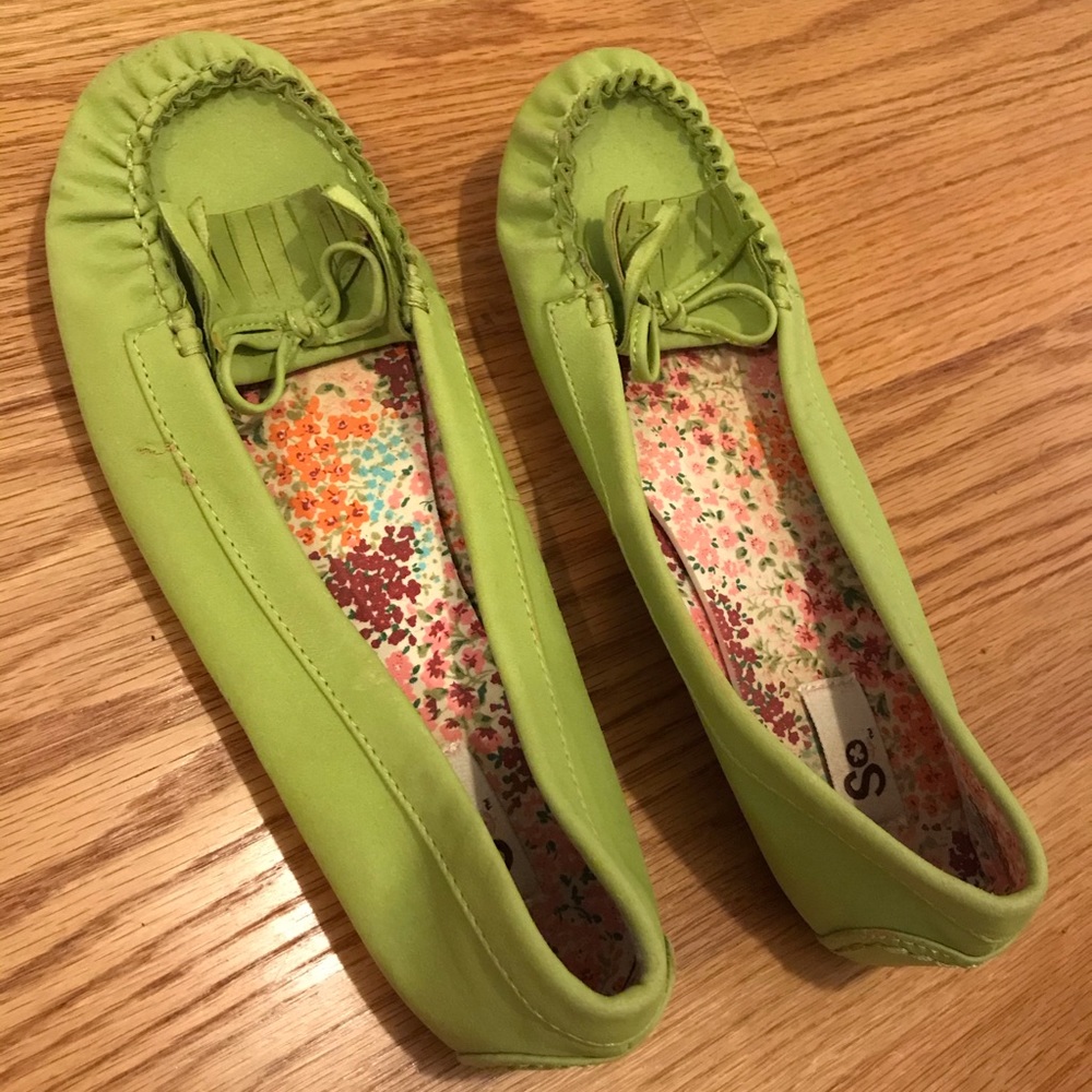 Green SO flats